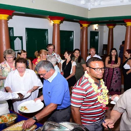 Villa Sentosa Kottakuppam Eksteriør billede