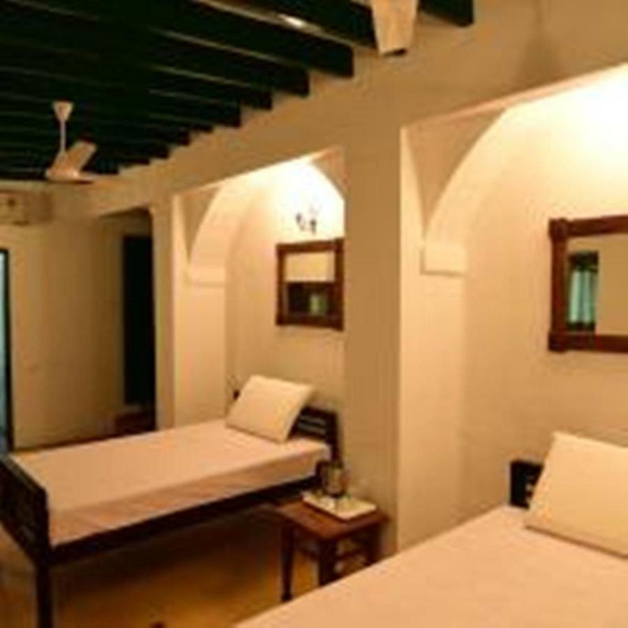 Villa Sentosa Kottakuppam Eksteriør billede