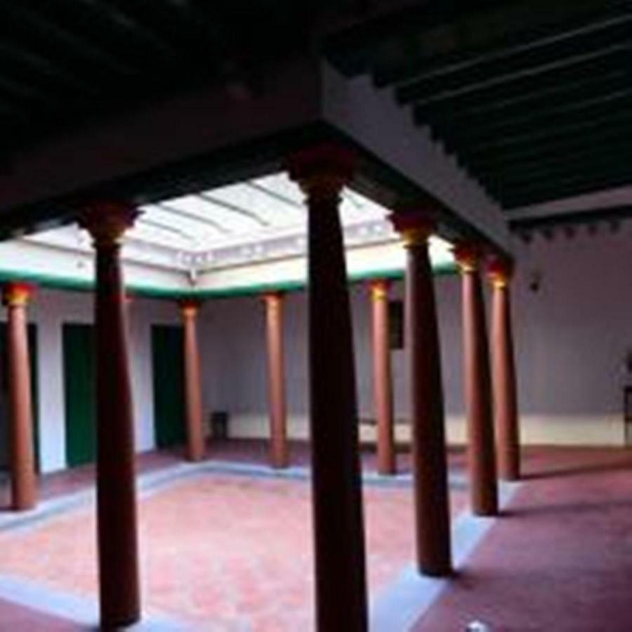 Villa Sentosa Kottakuppam Eksteriør billede