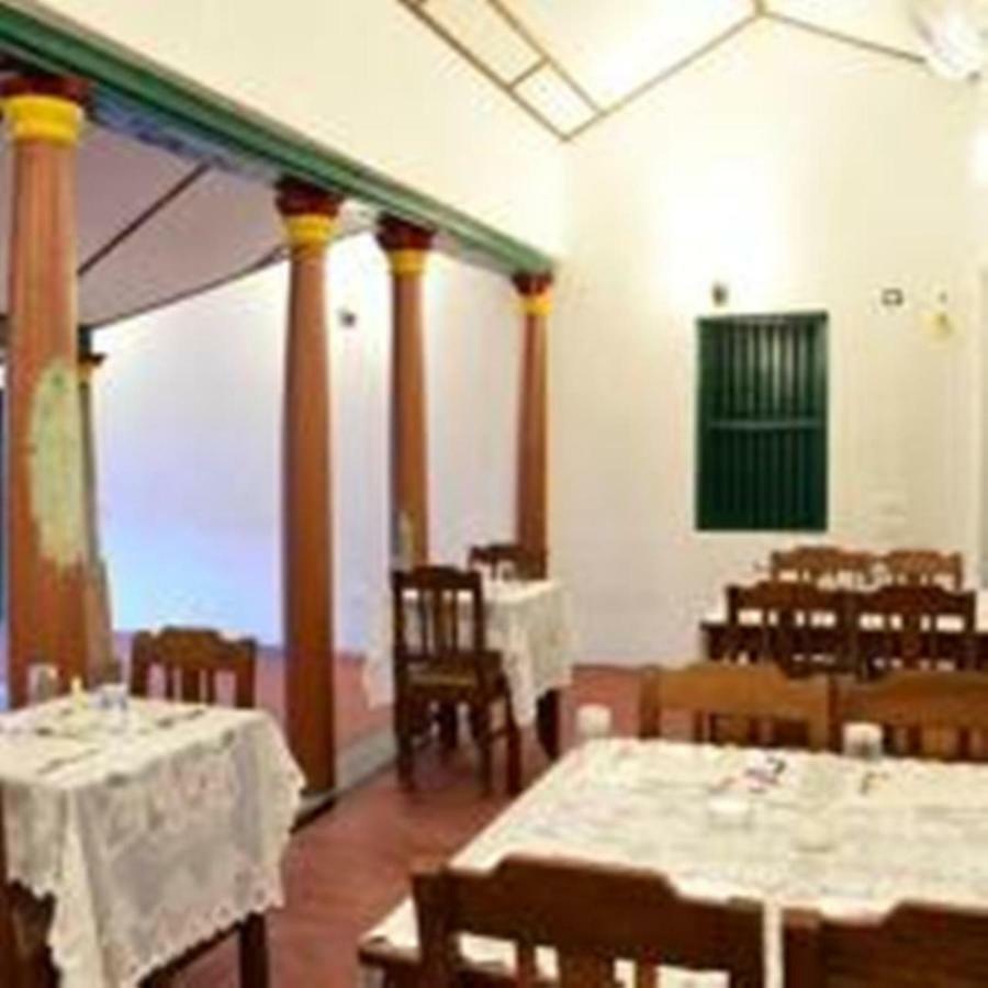 Villa Sentosa Kottakuppam Eksteriør billede